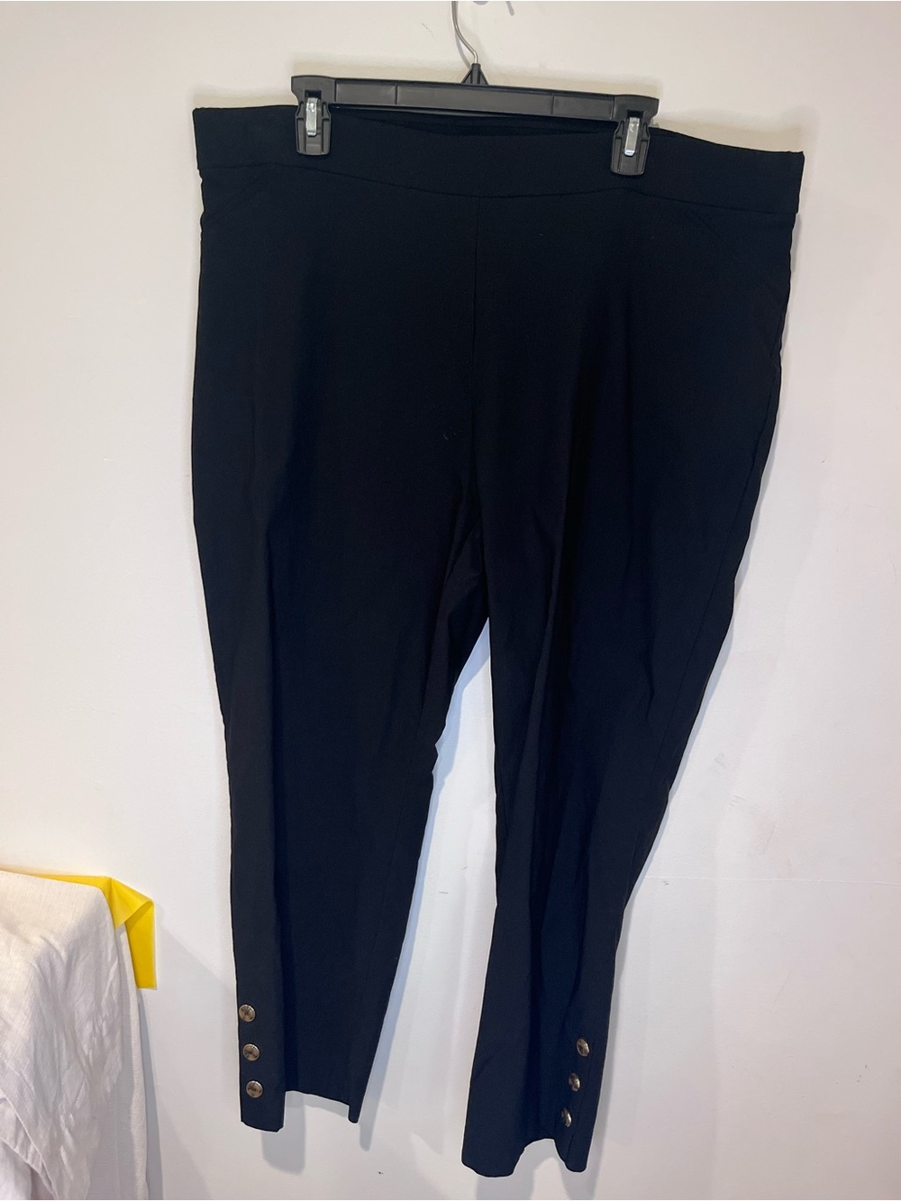 NWOT Women's Black Stretch Ankle Pants with Button Cuff